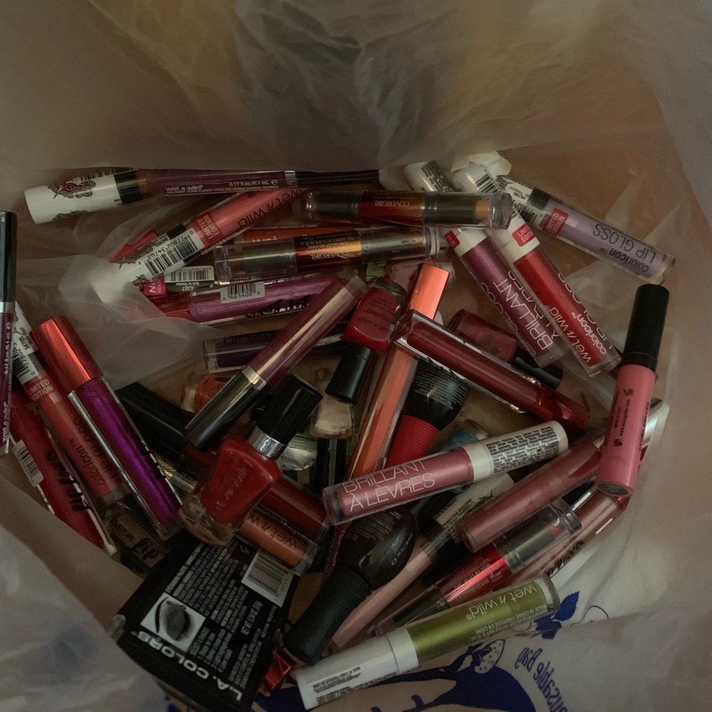 Lipgloss lot